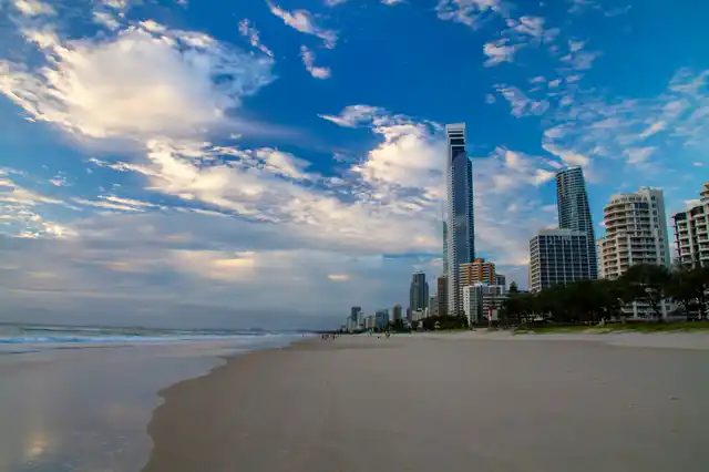 【一般社団法人 日本ワーキング・ホリデー協会】 ゴールドコースト限定！「シェアハウス＆仕事紹介サポートプログラム」新登場