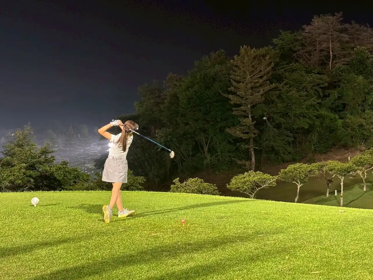 【ステップゴルフ】 ＜イベントレポート＞インドアゴルフスクール国内最大の「ステップゴルフ」が、広島5店舗合同で初となる夜間イベント「ステップゴルフ広島 ナイトゴルフ ラウンド会」を初開催！