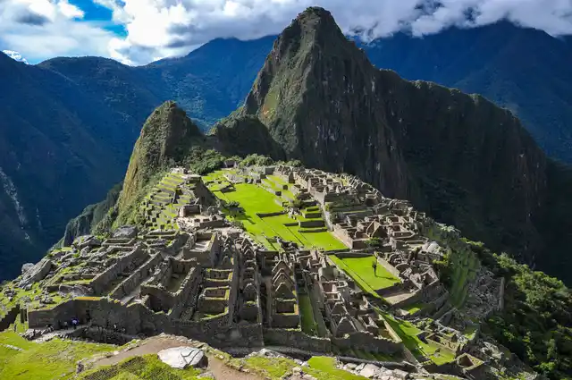 Unite Partners、2027年卒内定者を対象に「卒業旅行ボーナス」10万円を支給