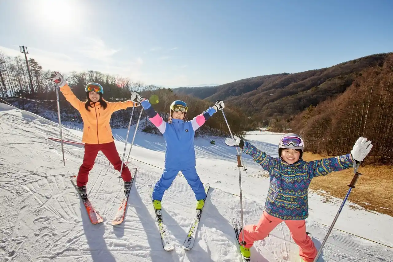 【東急リゾーツ＆ステイ株式会社】 キッズのスキーデビューに最適　親子で安心の雪体験「蓼科東急スキー場」 12 月 19 日（金）から今季オープン