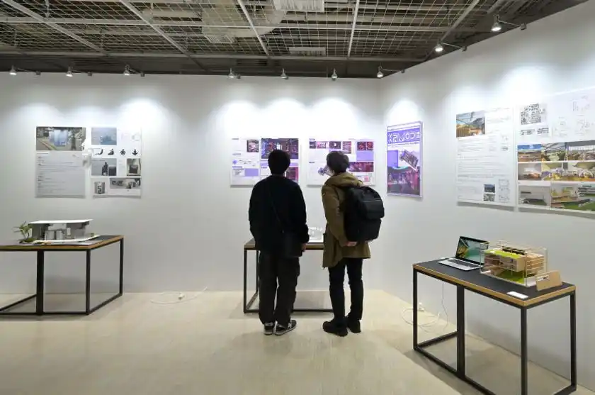昨年の卒業・修了制作展の様子 デザイン学科 空間プロダクトデザイン領域