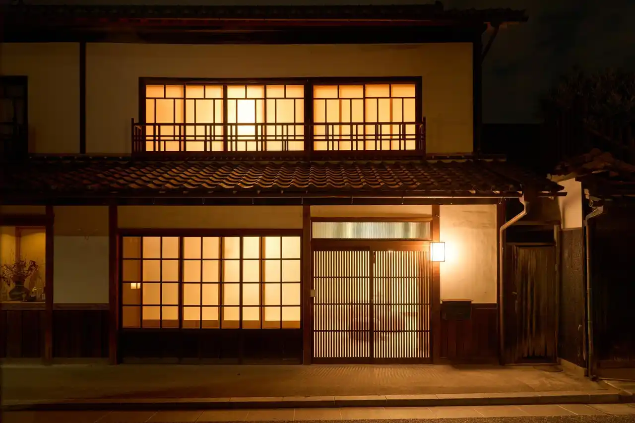 【株式会社ダブルツリー】 美観地区の一棟貸し宿泊施設「泊葉 - HAKUHA -」本日2025年8月27日より宿泊予約開始、2025年9月12日開業へ