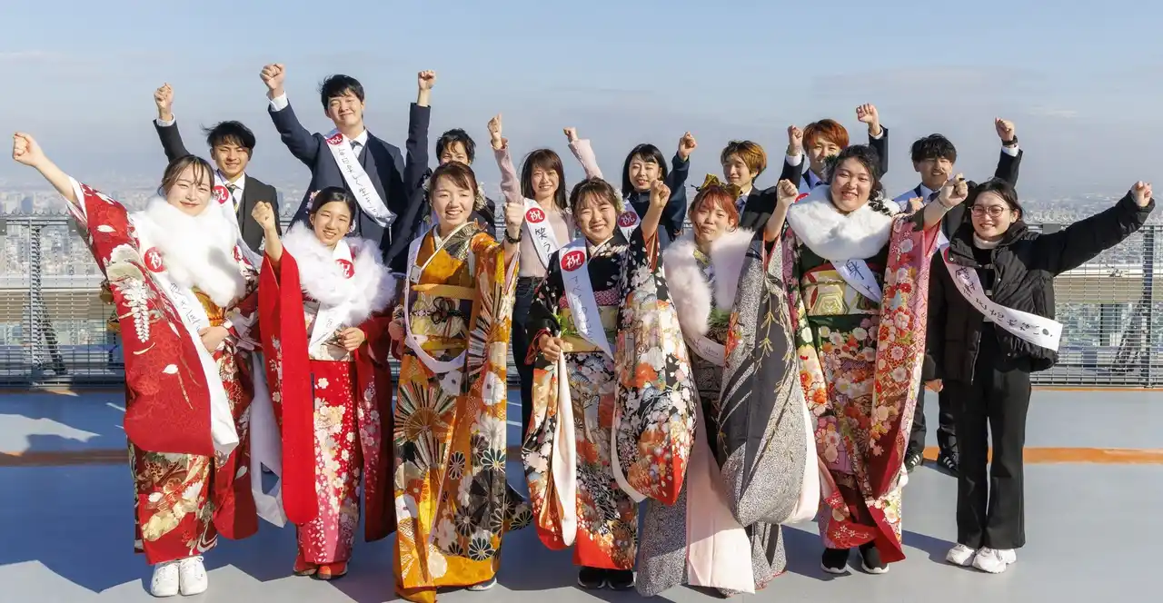 【近鉄不動産株式会社】 あべのハルカスで 1,637段の“大人の階段”を登ろう!!～目指せ300ｍ！～第12回 ハルカスウォーク ハタチのchallenge!!