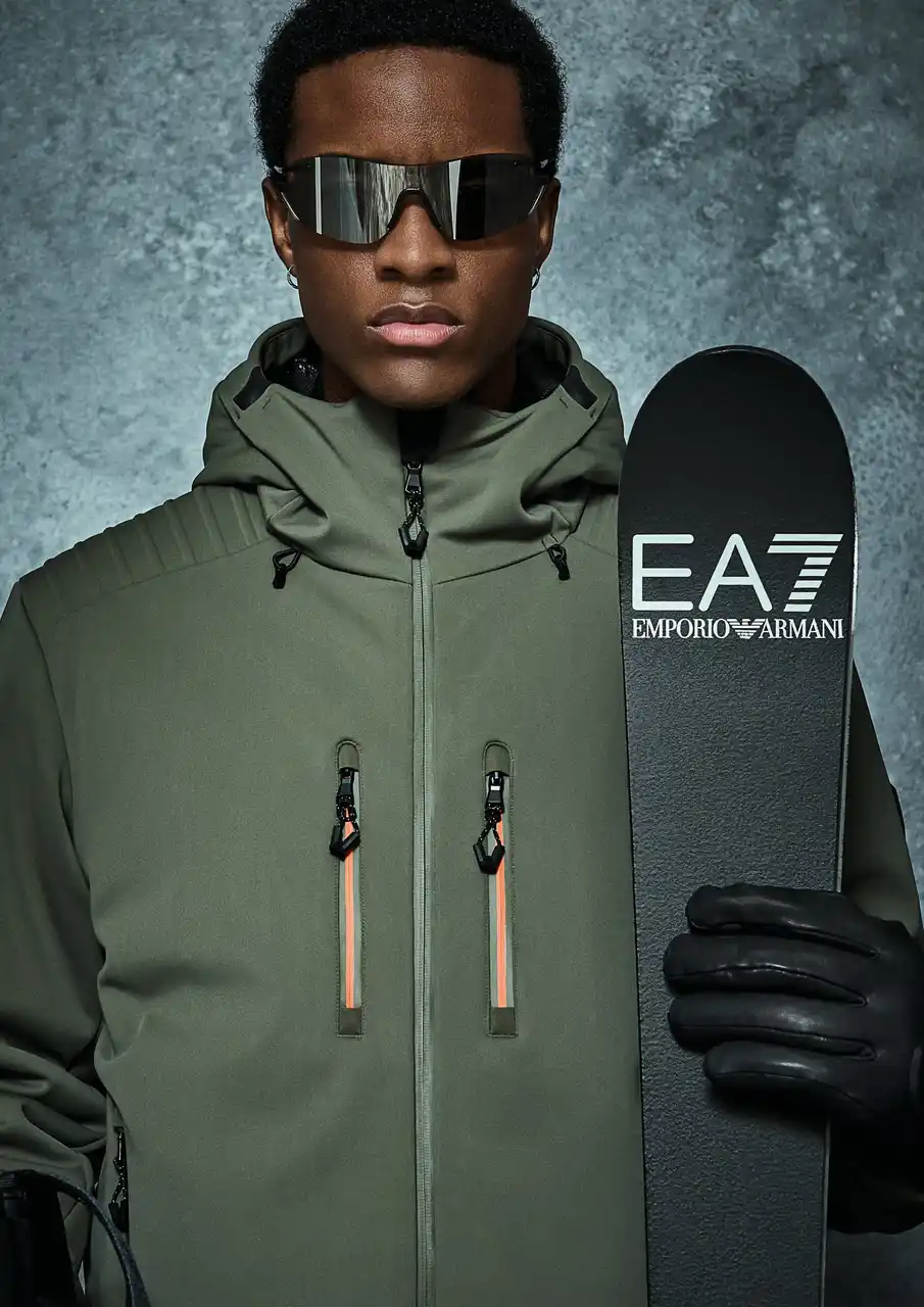 【ジョルジオ アルマーニ ジャパン 株式会社】 【EA7 エンポリオ アルマーニ】スキー＆スノーボードウエア登場
