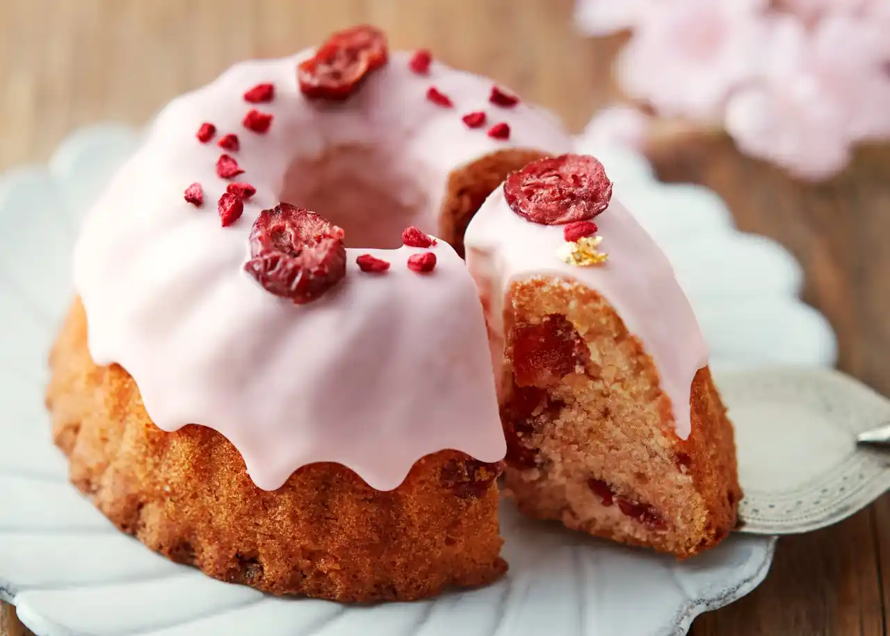 【焼き菓子専門店〈 ビスキュイテリエ ブルトンヌ〉】桜の華やかな香りをとじ込めた焼き菓子たちが登場！