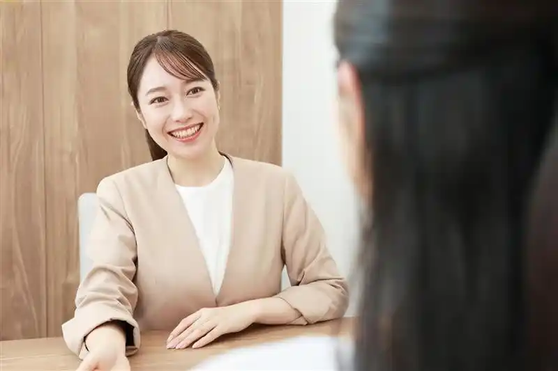 【ZWEI】 【最新！婚活はじめ意識調査】年末年始の帰省で7割が“結婚トーク”を経験　婚活が1月に動き出す理由とは？男女で異なる結婚観が明らかに