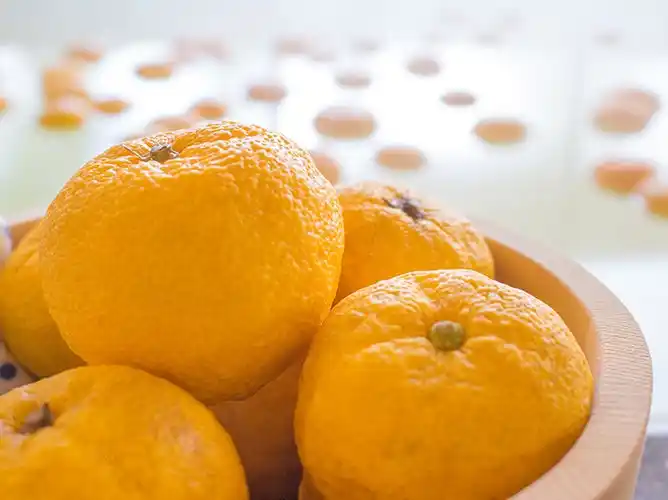 全国の極楽湯で12月22日(月)冬至に『ゆず湯』や入浴無料券がもらえる“ゆずを譲って”キャンペーンを開催