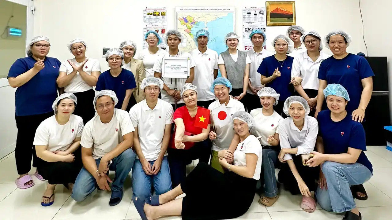 【株式会社HOLUS】 HOLUSベトナム法人AGRIEX、北海道大学の学生をインターンシップとして受け入れ