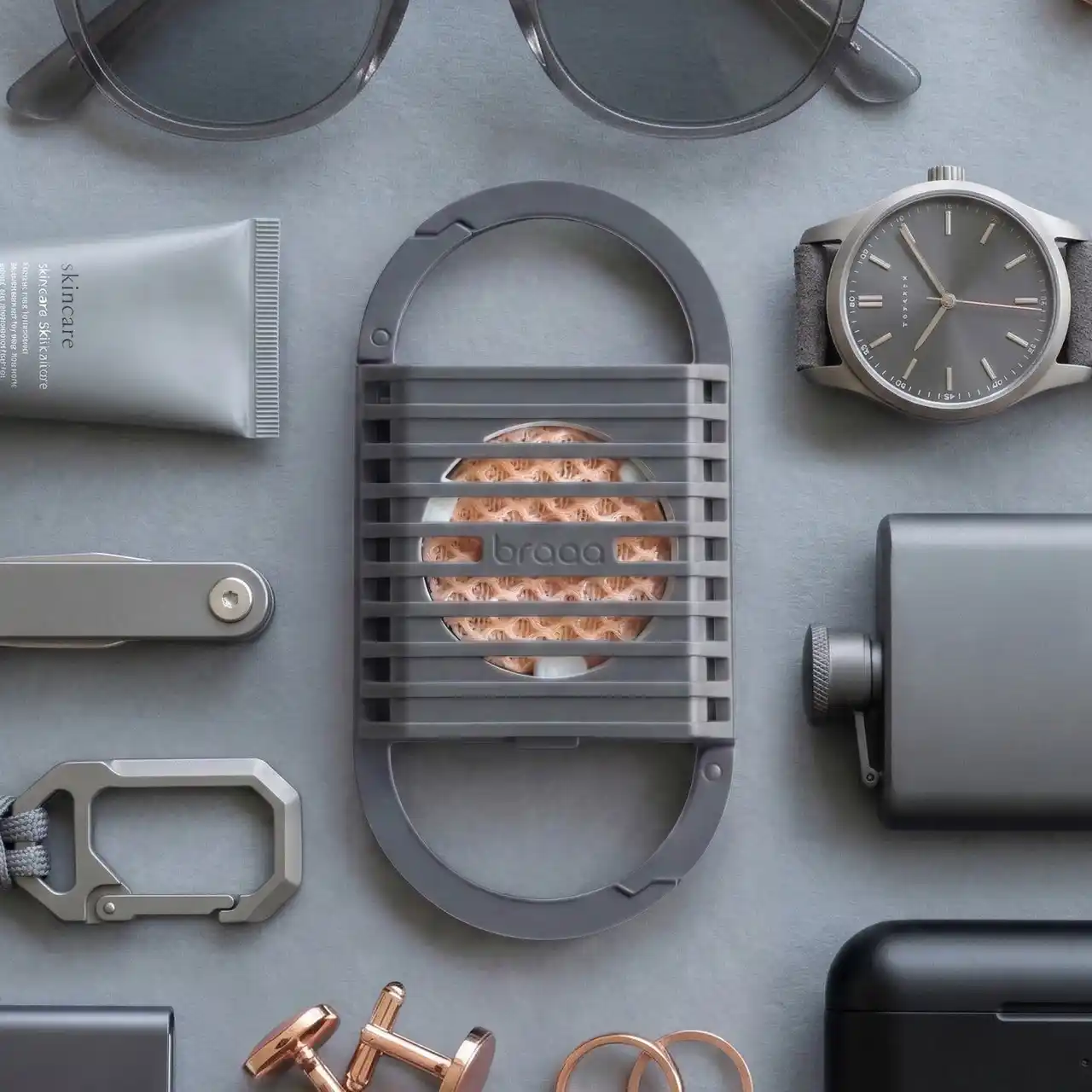 【株式会社ベニヤ】 累計販売5万個以上！KINCHOコラボの電池式蚊取りbraaa「canox」に新色チャコールグレー登場