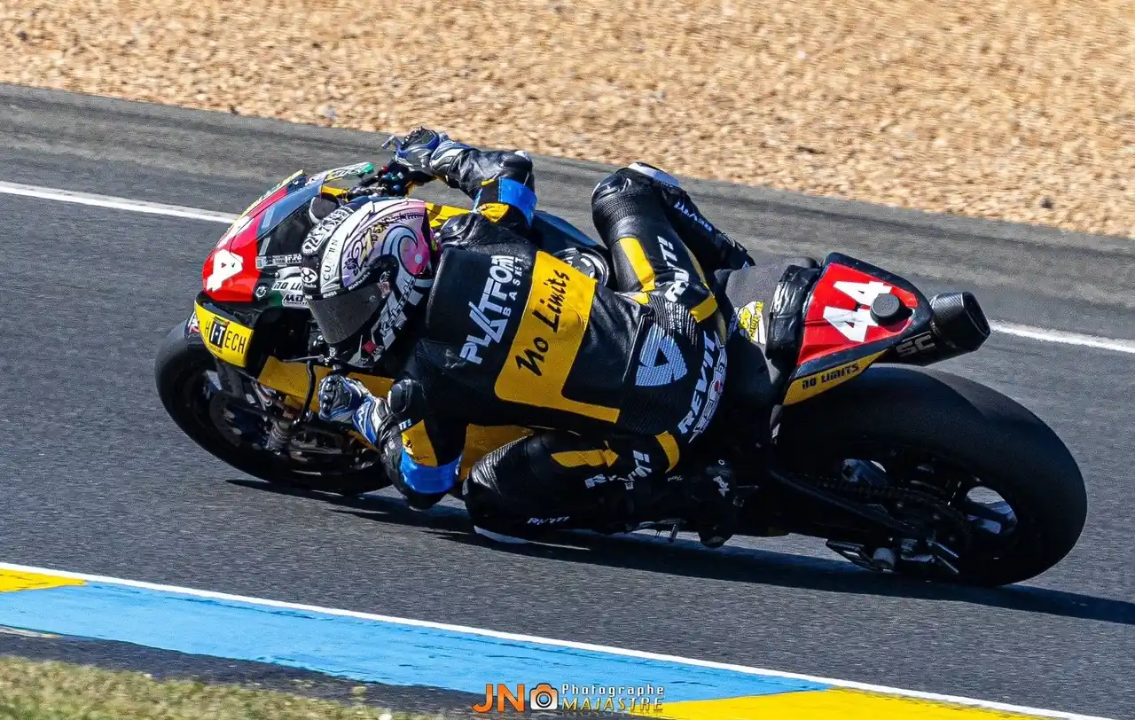 【OXYN株式会社】 ARK Drops Japan、オートバイレーサー鳥羽海渡選手と正式スポンサー契約を締結