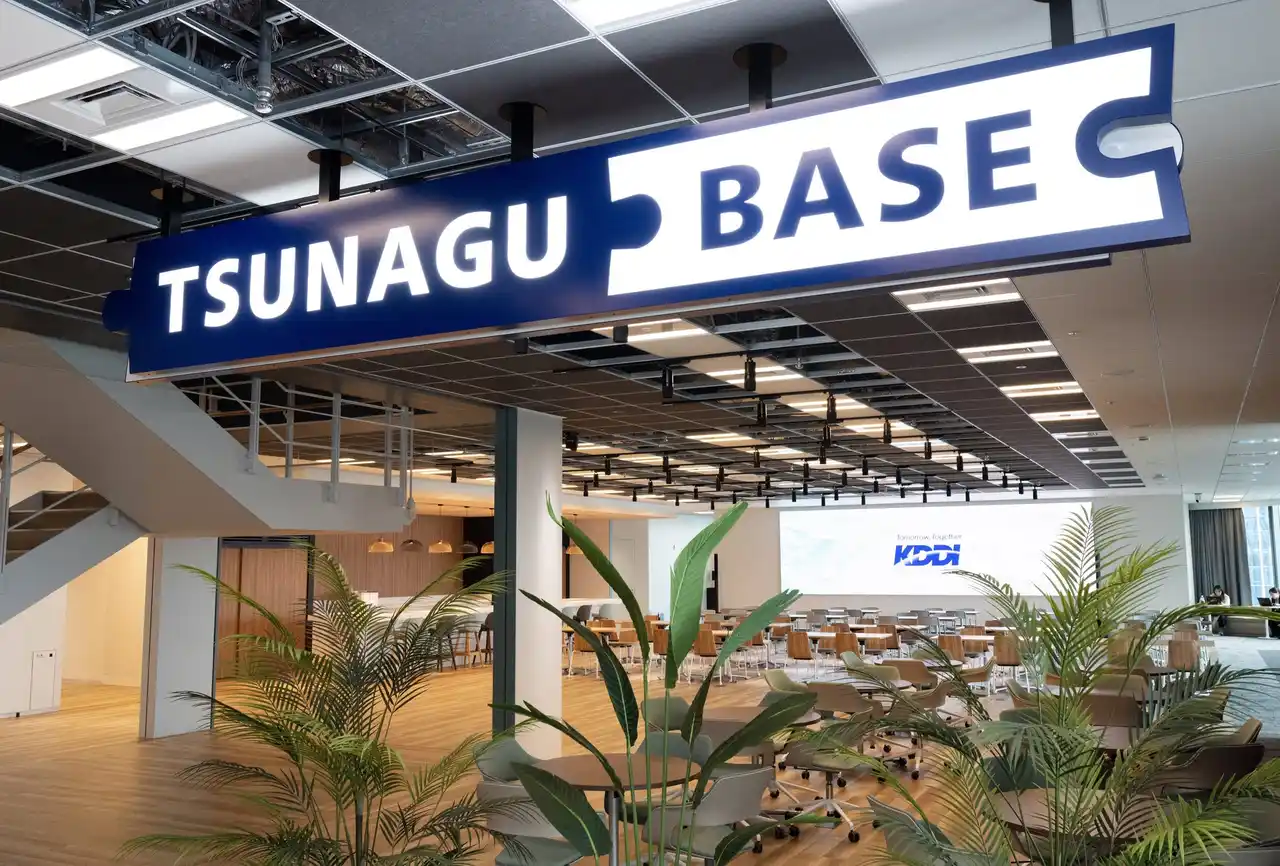 KDDI新本社の共創拠点「TSUNAGU BASE」にてATOMicaがコミュニティマネージャーの常駐を開始