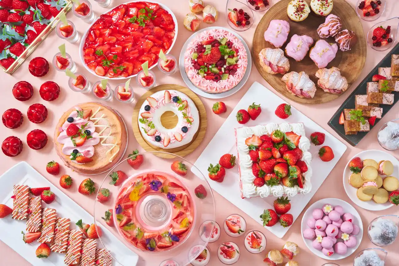 【株式会社琉球ホテルリゾート那覇】 旬のイチゴを味わい尽くす2つの期間限定スイーツ企画を、2026年1月より順次開催！