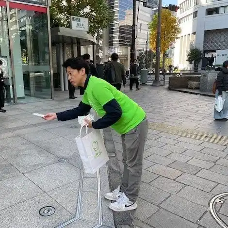 ライフネット生命　「生命保険に感謝する日」を迎えるにあたり恒例行事のあいさつ活動を実施