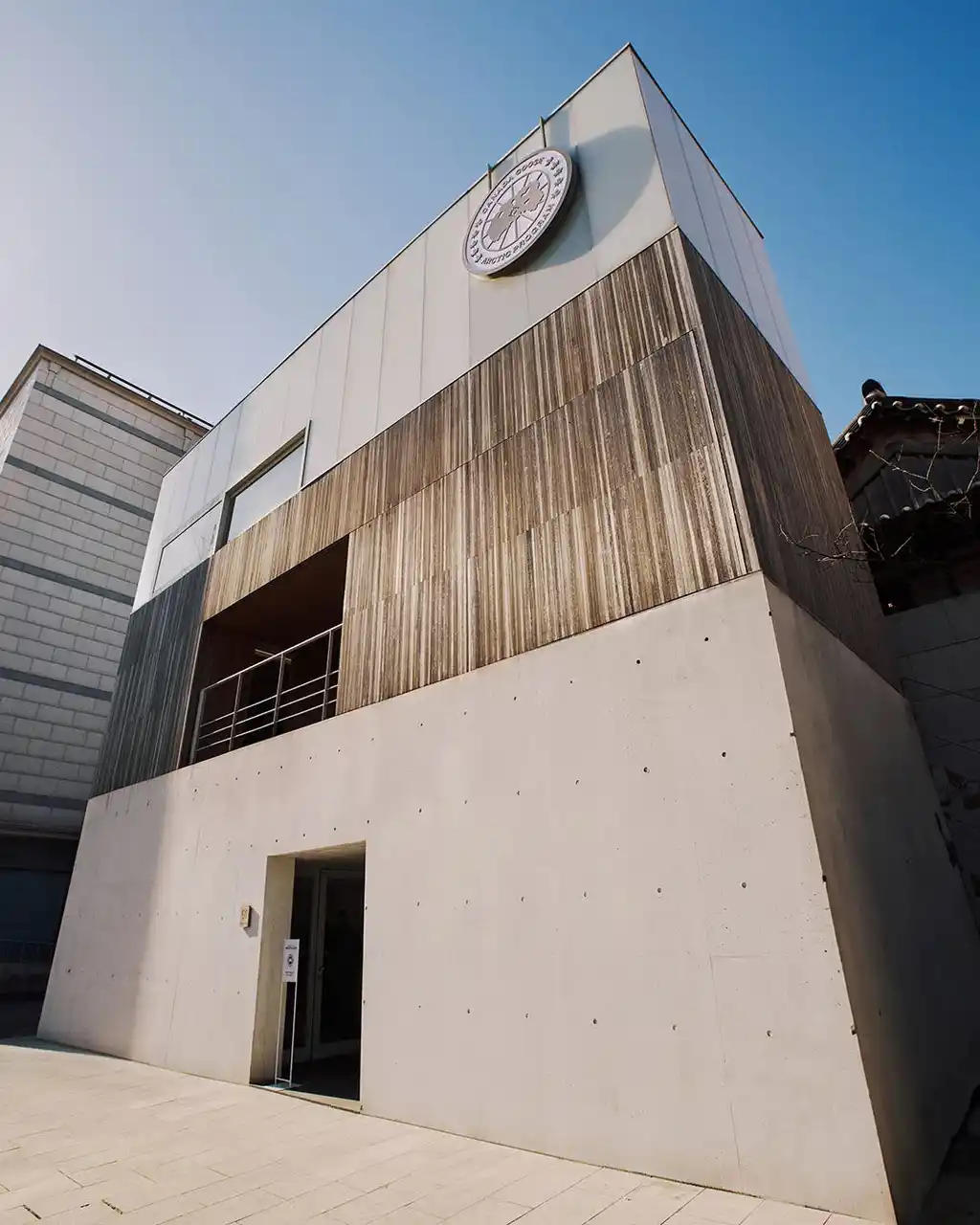 【株式会社カナダグースジャパン】 カナダグース、ソウルで没入型ショーケース開催。ヘリテージとモダンが息づく空間で、豪華ゲストと特別な一夜