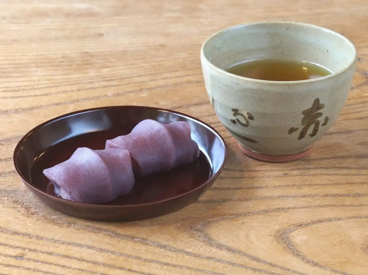 赤福／五十鈴茶屋、横浜高島屋で実演販売｜つくりたての赤福餅、新商品「抹茶コルネ」