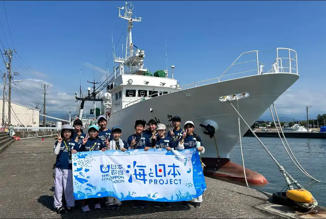【ソーシャルアクションネットワーク】 いよいよ海上へ！富山湾を体験的に学ぼう【深海研究スーパーキッズ育成プロジェクトin富山湾】フィールドワークを開催しました！
