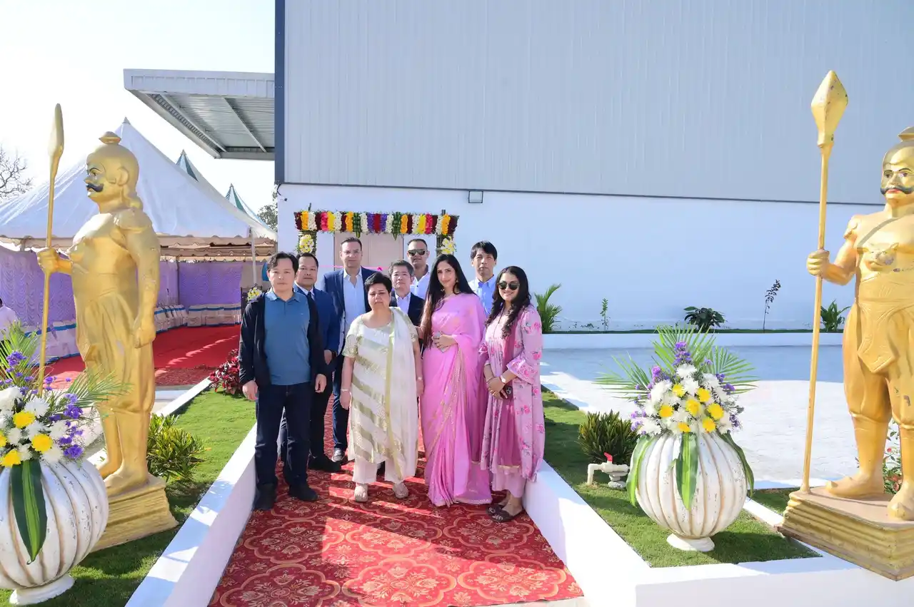 【バイオ科学株式会社】 「魚粉ショック」から日本の養殖業を救う。インドのシルク産業と連携し、カイコ蛹（サナギ）を活用した次世代代替タンパク飼料事業へ出資