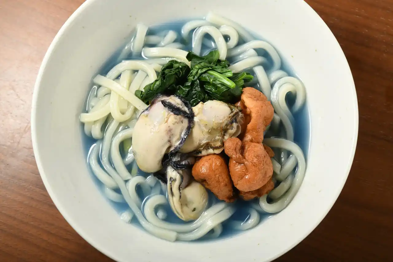 隠れ家フレンチで味わう深夜めし。『LORE』が９月の新メニュー「アクアうどん」の販売を開始！