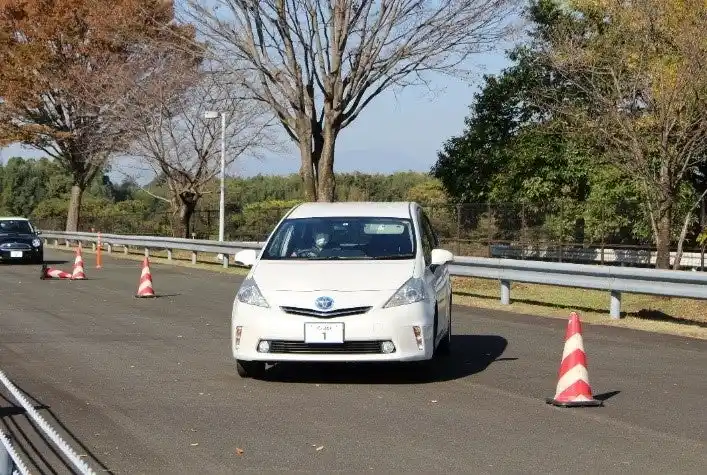 【JAF熊本】公道では体験できない特別講習！ＪＡＦの安全運転講習会「ドライバーズセミナー」を開催します。