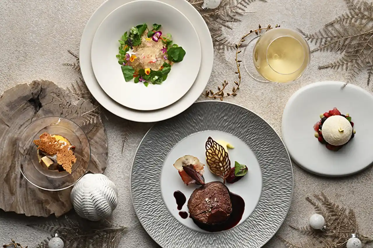 【株式会社ブルーノート・ジャパン】 極上の音楽と味覚に満たされる、ブルーノート東京で過ごす聖夜。年に一度のクリスマスを彩るスペシャル・ディナー