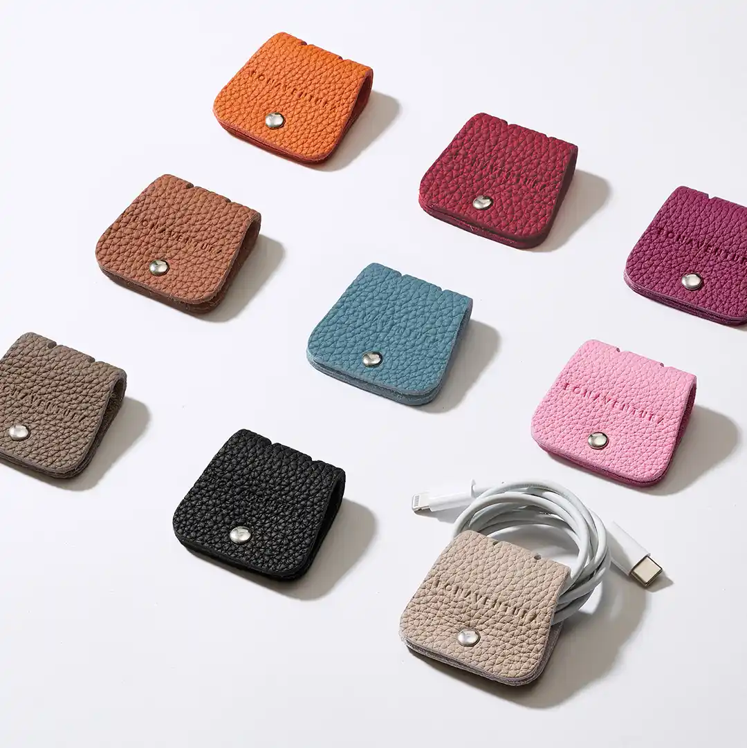 【BONAVENTURA株式会社】 【店舗限定】アップサイクルレザーを使用した「ケーブルホルダー」プレゼントキャンペーン