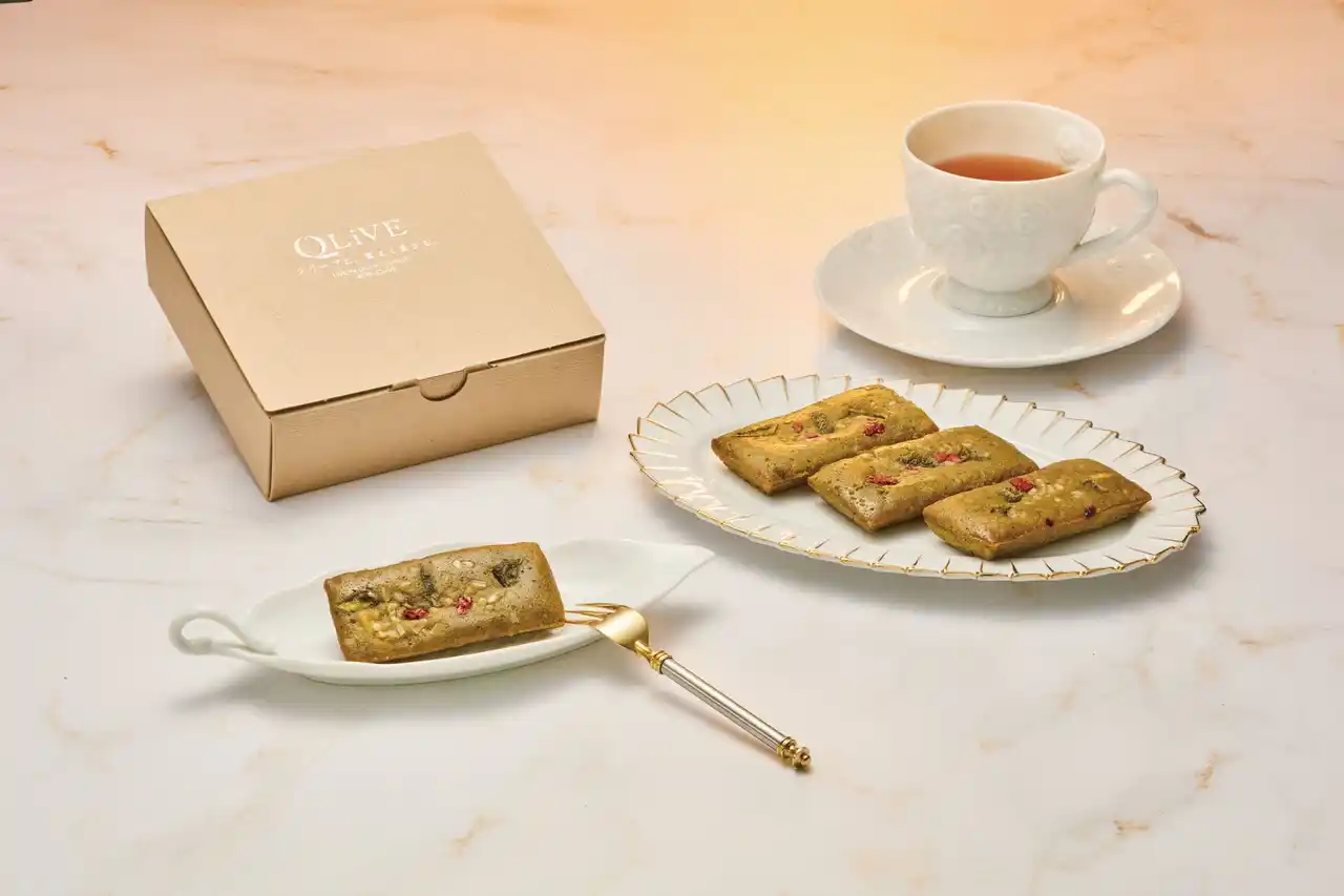 【別府大学短期大学部×国東クリーブガーデン×ソラシドエア】共同開発の機内販売新商品『恋色クリーブフィナンシェ』2月1日～販売開始！