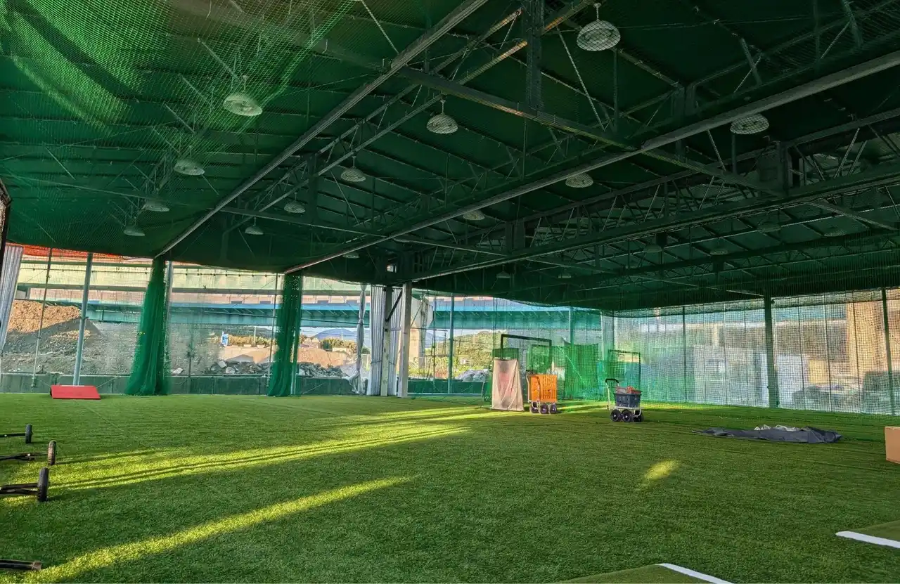 福岡空港近くにプロ仕様の大型野球練習場「DELTA THE FARM」が誕生！　送迎バスつき野球スクールも開校