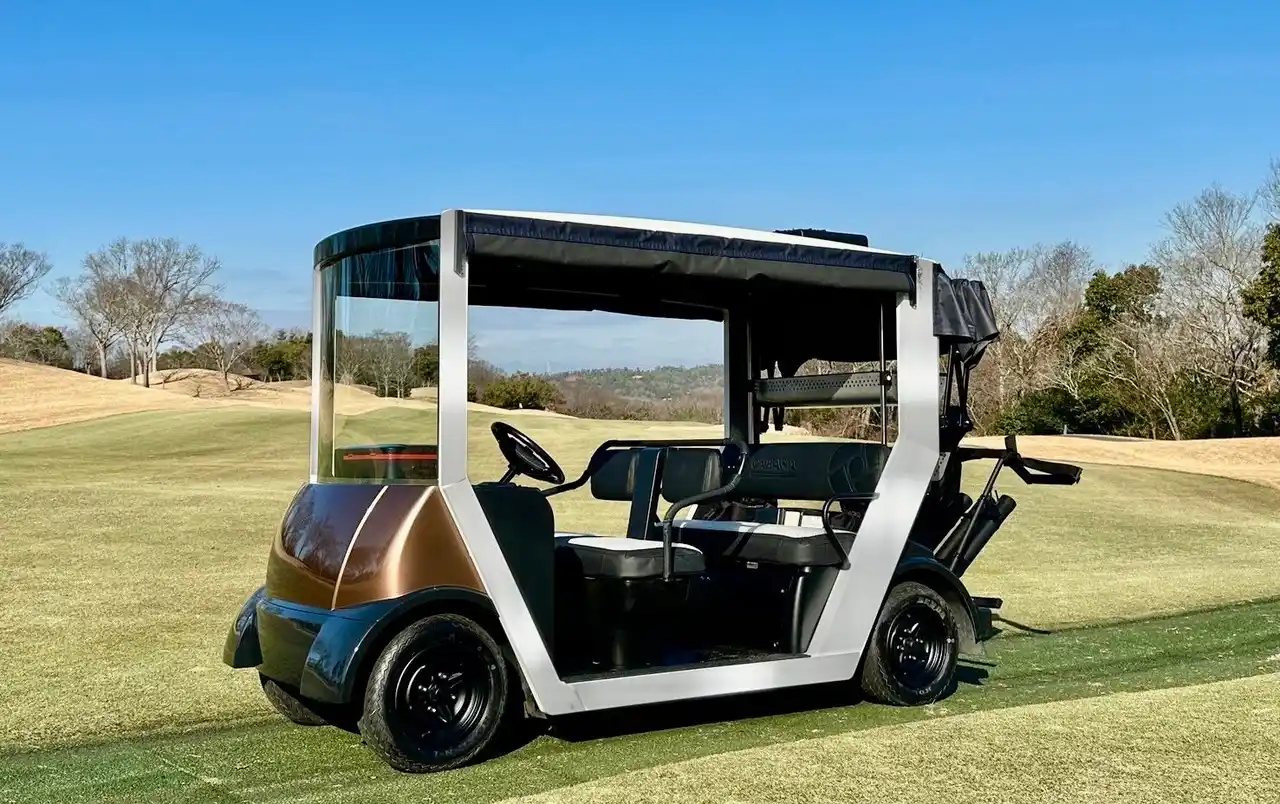 【株式会社三笠製作所】 北海道でローンチ/フルスペックゴルフカート【ロイヤルコーチ】