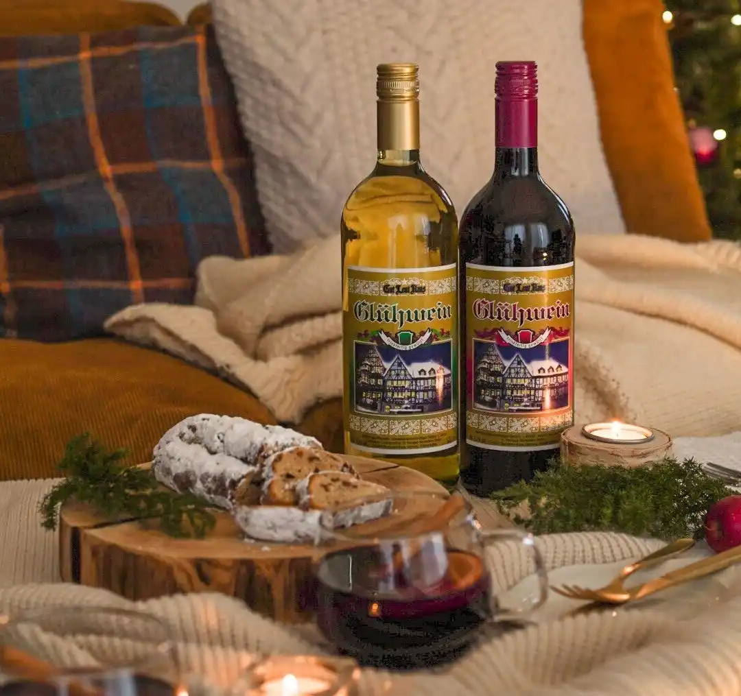【白鶴酒造株式会社】 冬の風物詩　温めて楽しむホットワイン「グートロイトハウス・グリューワイン」の季節到来！