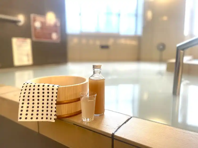 にごり湯×にごり酢で、猛暑を元気に乗り切るサービス開始豊島区「妙法湯」店主も愛用「酢酸菌にごり酢」でととのう体験を