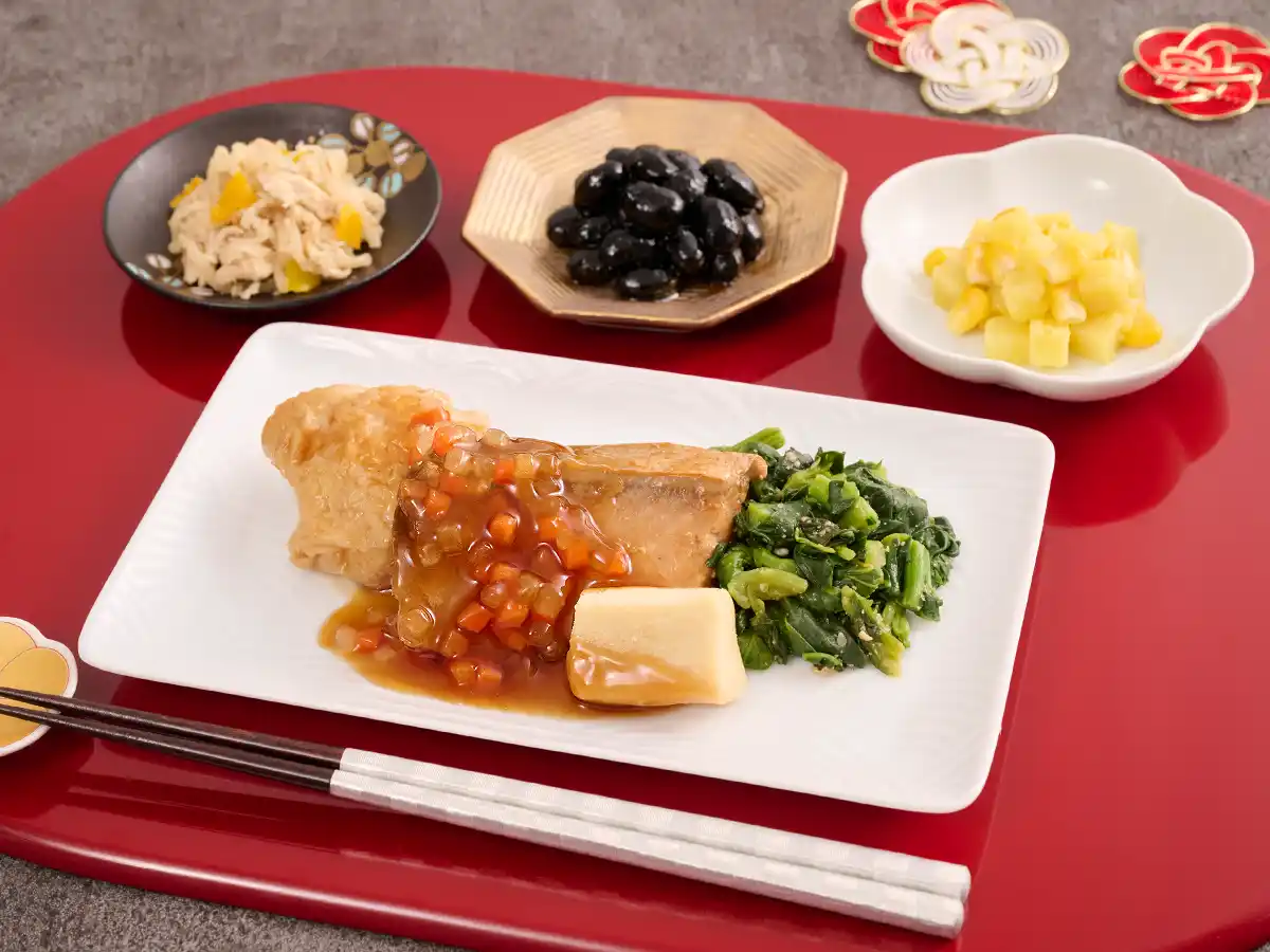 【ナッシュ株式会社】 選べる2種のお正月限定メニュー「福よせ 和づくし」・「にぎわい！中華づくし」が新登場