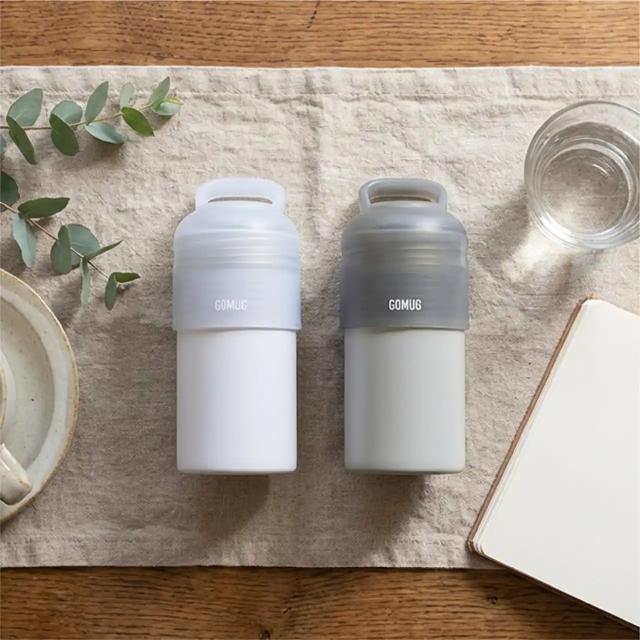 【株式会社シービージャパン】 【新商品】ペットボトルが、最後のひと口まで美味しい温度に。ホットもアイスもそのまま入れるだけのペットボトルホルダーが登場