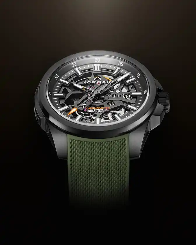 Independence Skeleton 40mm DLC-3