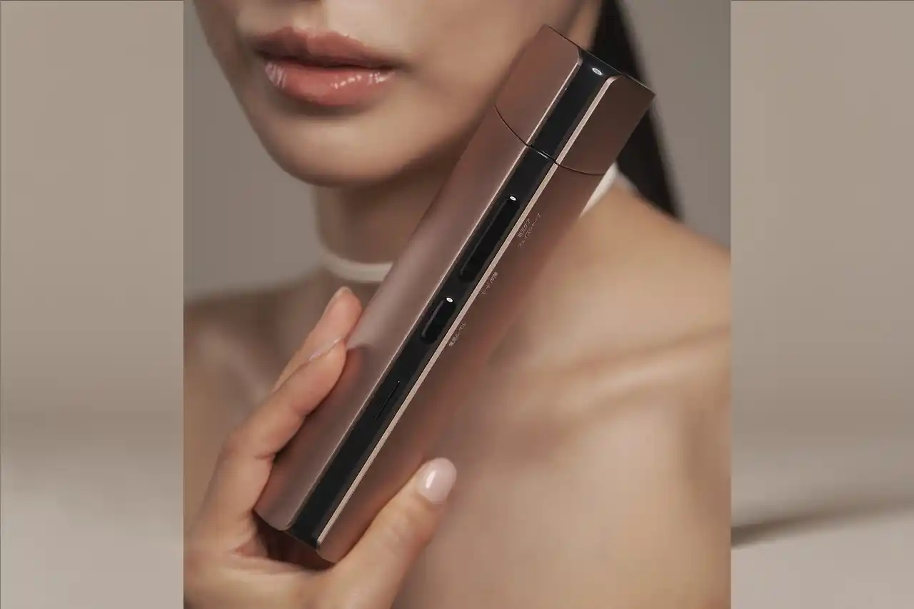 【株式会社A.T.S】 日本初*のLDM水滴技術を搭載した家庭用美顔器「SELINI (セリーニ)」からCosme Kitchen限定モデル『LDM BEAUTY UP』が新登場！