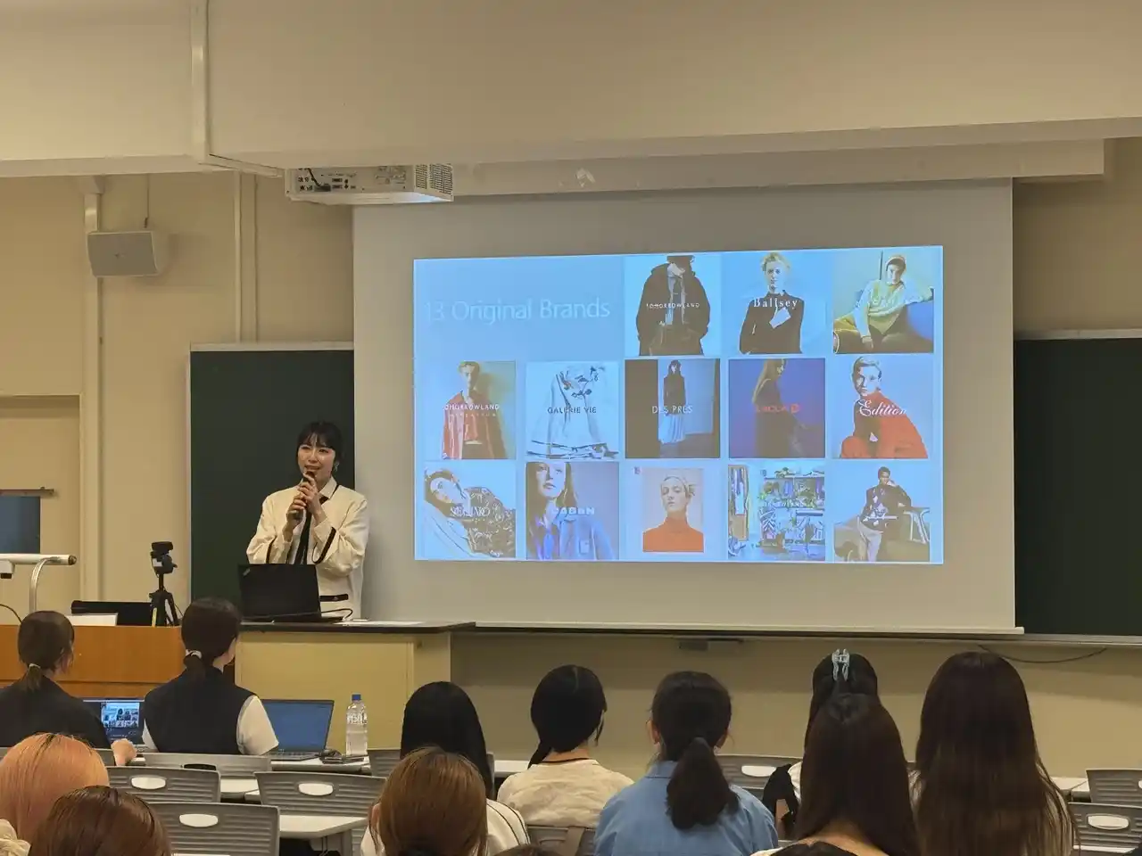 iDAがTOMORROWLANDの人事担当をゲストに迎え日本女子大学 被服学科のゼミでキャリアデザインの特別講義を実施