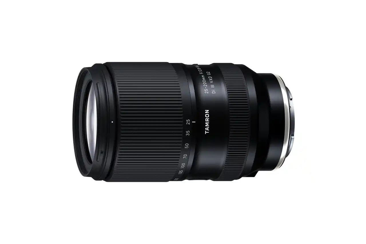 【株式会社タムロン】 [開発発表] タムロン高倍率ズームレンズ「25-200mm F/2.8-5.6 Di III VXD G2 (Model A075)」