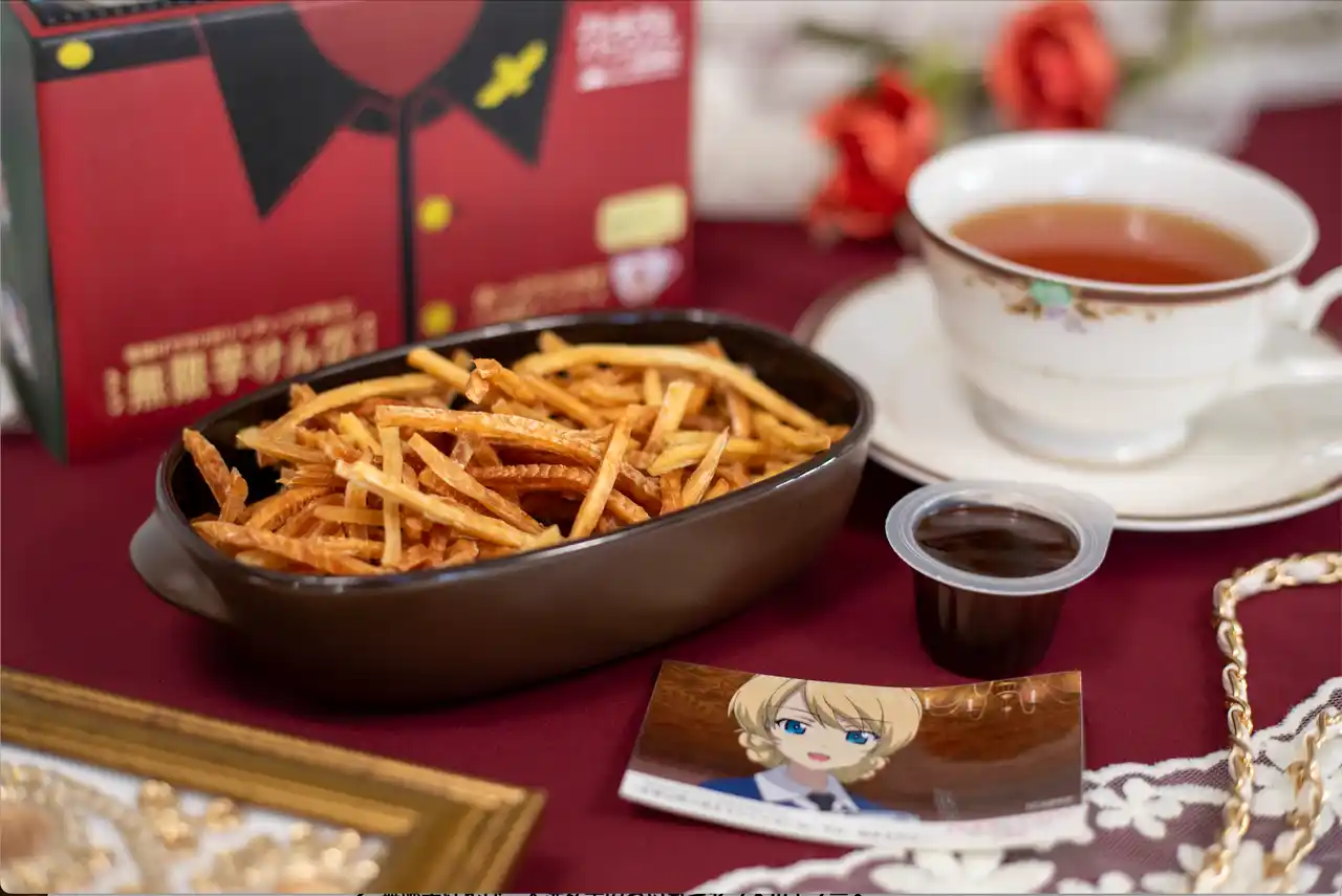 【株式会社フクダ】 茨城発「無限芋けんぴ」に 『ガールズ＆パンツァー 最終章』コラボ新作登場 限定ステッカー全6種（各商品3種）入り・2種を3月14日同時発売