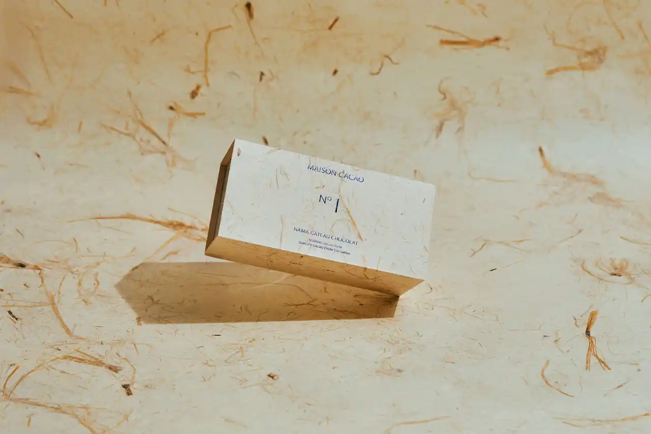 【メゾンカカオ株式会社】メゾンカカオの新提案【テロワール】を楽しむチョコレート。即完する月替わりの「生ガトーショコラ」、No.1は1月1日に登場 。