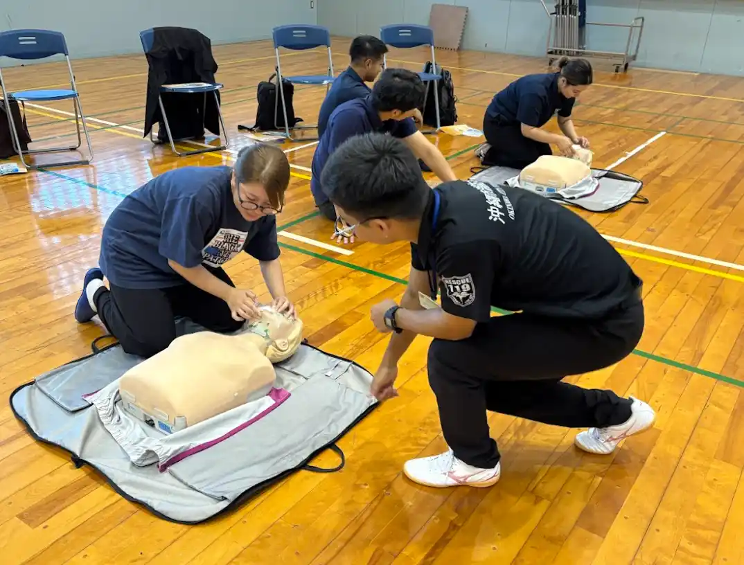 【沖縄アリーナ株式会社】 救急車到着までの命をつなぐ　応急手当講習会受講
