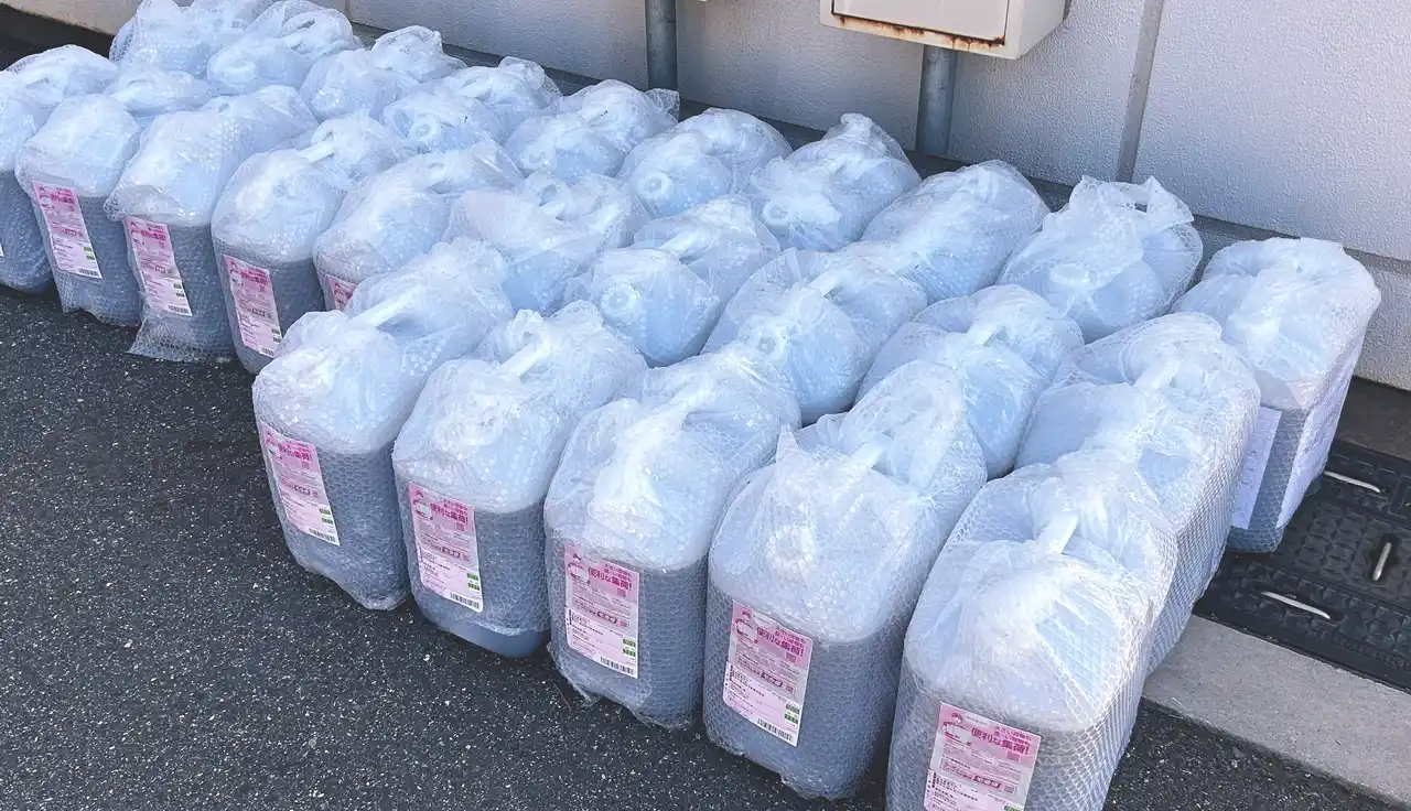 【ファイテック】 ファイテック、岩手県大槌町の林野火災に対し消火剤「FOREST DEFENDER」500Lを寄贈