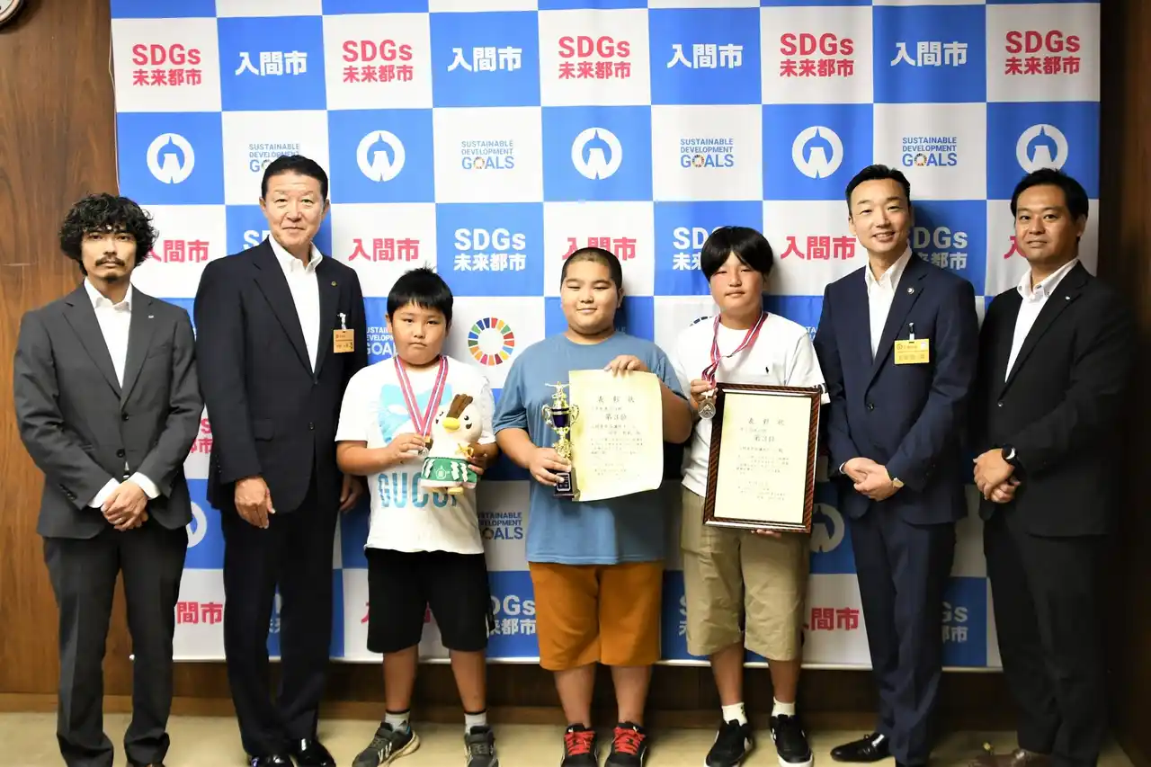 「相撲のまち入間」の力を発揮！！入間市代表として出場した「わんぱく相撲全国大会・埼玉ブロック地区大会」結果を市長報告