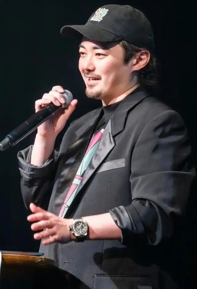 美容業界に革命を起こす風雲児。株式会社CHAINONエンターテインメント・坂口貴徳氏