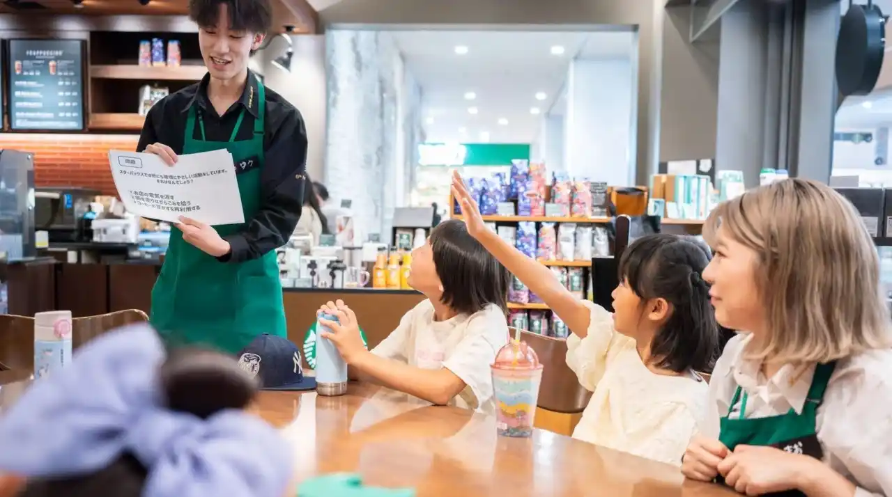 【スターバックスコーヒージャパン株式会社】 子ども支援プログラム「ハミングバード プログラム」の一環として8月1日（金）からスターバックス店舗で子ども向けイベントを開催