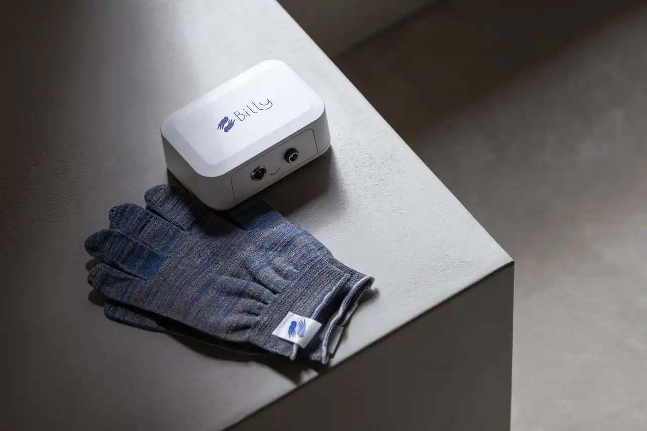 【株式会社　Hands JAPAN】 【Hands JAPAN】手技の限界をテクノロジーで超える。176gの医師開発デバイス『Billy’s care』が、あん摩マッサージ指圧師の機動力を革新。