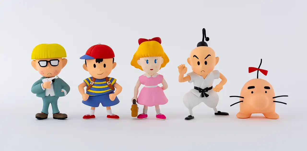 イベント「MOTHERのかたち」展示のフィギュアを再現し、受注販売します。2026年版のMOTHERシリーズ手帳とカレンダーも先行お披露目！