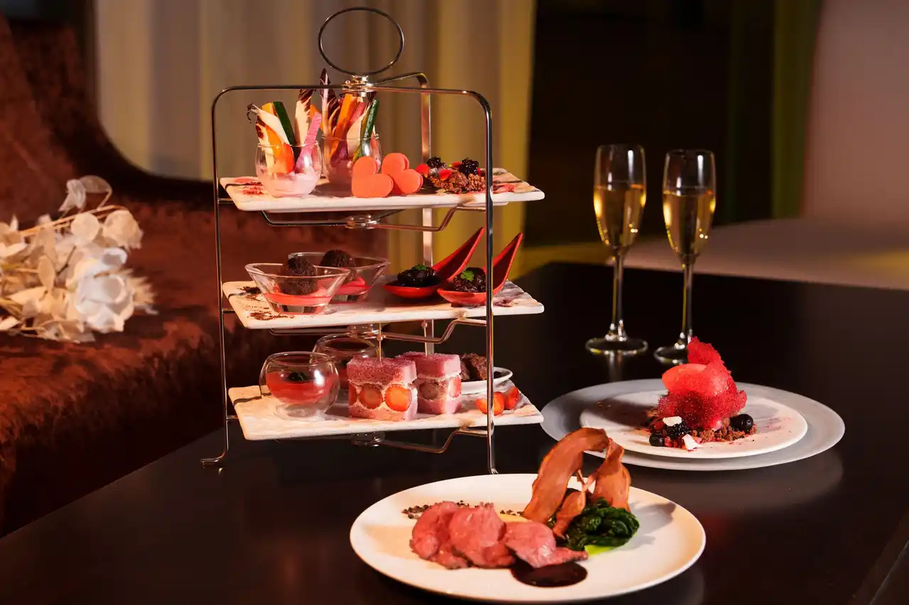 スイーツからセイボリーまで、チョコレートに包まれる心ときめくひととき「バレンタインハイティー」【ウェスティンホテル仙台】