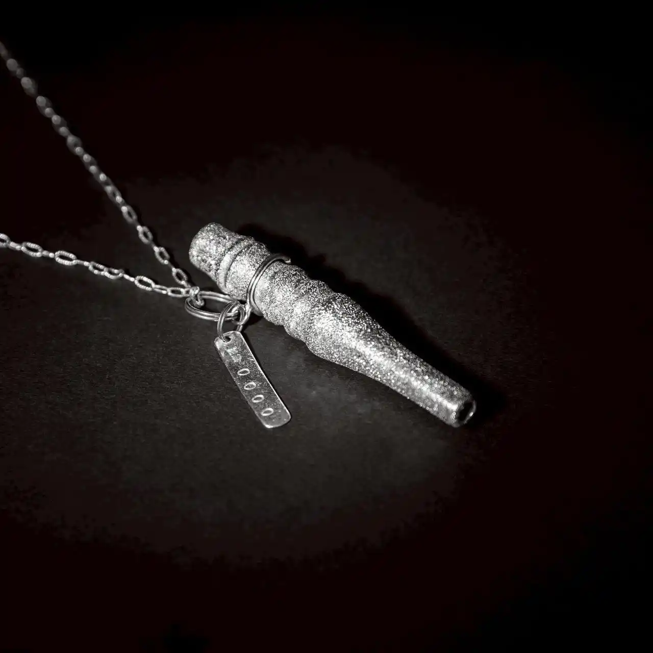 クリスマス直前、銀価格の高騰に伴う価格改定のお知らせ　シーシャマウスピースが50～80％値上げ