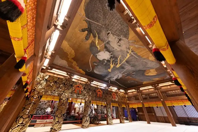 寛永寺創建四百周年記念事業国内最大級の※「寛永寺根本中堂天井絵」完成