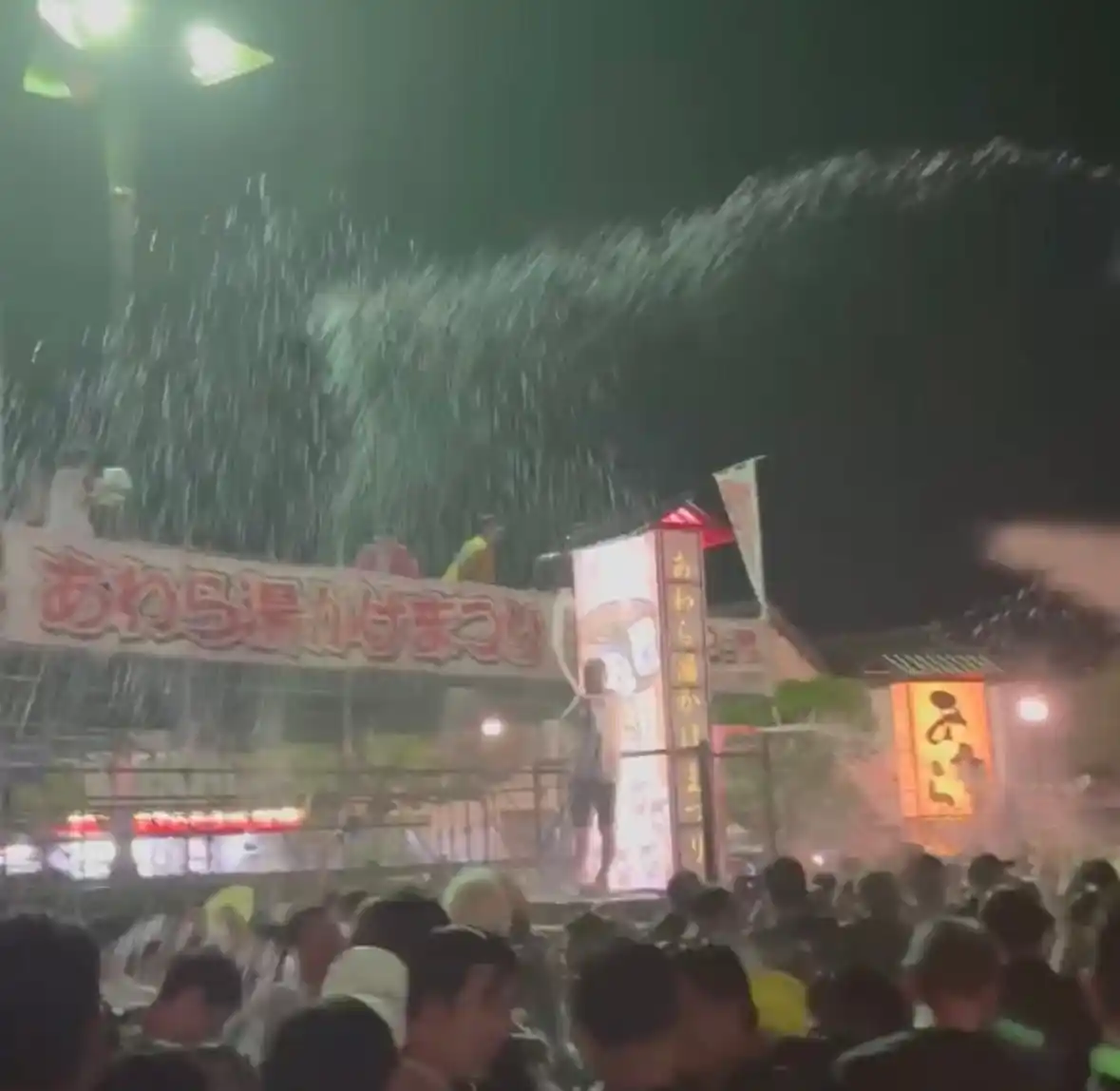 【福井県あわら市】 【あわら湯かけまつり】お湯と歓声が飛び交うびしょぬれ必至のおまつり【開催報告】
