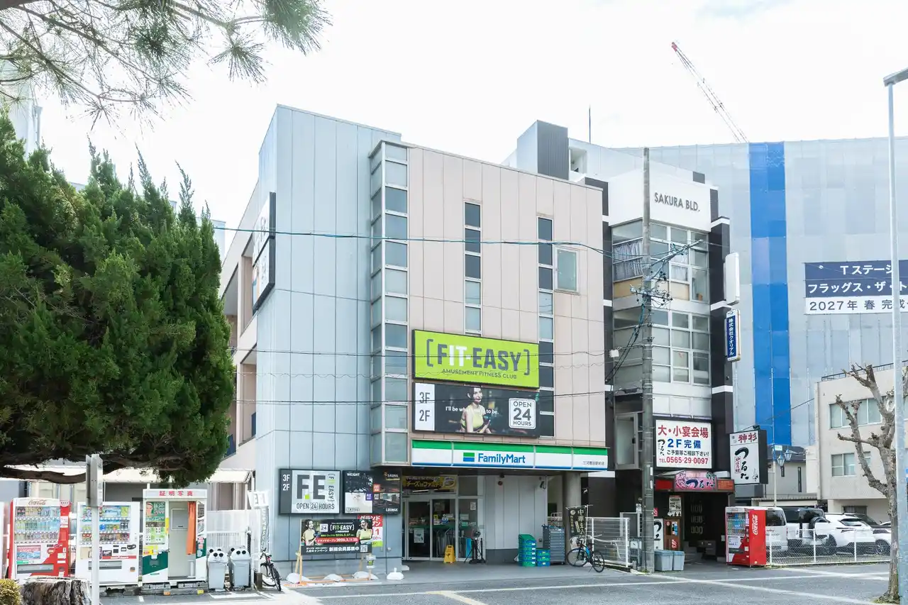 【フィットイージー株式会社】 「AI×アミューズメント」で地域のウェルビーイングを実現！ 愛知県豊田市6店舗目！ FIT-EASY 三河豊田駅前店がグランドオープンしました 早期入会キャンペーン実施中